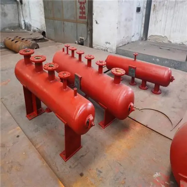 富裕分集水器安装<font style='color:red'>高度</font>